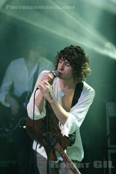 THE KOOKS - 2006-11-10 - PARIS - La Cigale - 